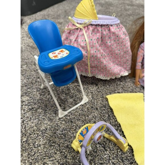 Vintage Barbie Happy Family Midge Doll With Nursery - Picture 2 of 9